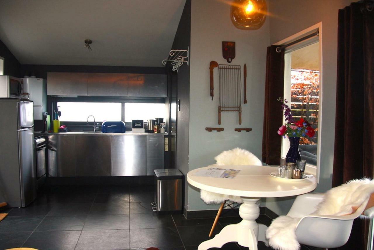 Garden House, Private Studio Apartment With Wifi And Free Parking For 1 Car Weesp Ngoại thất bức ảnh
